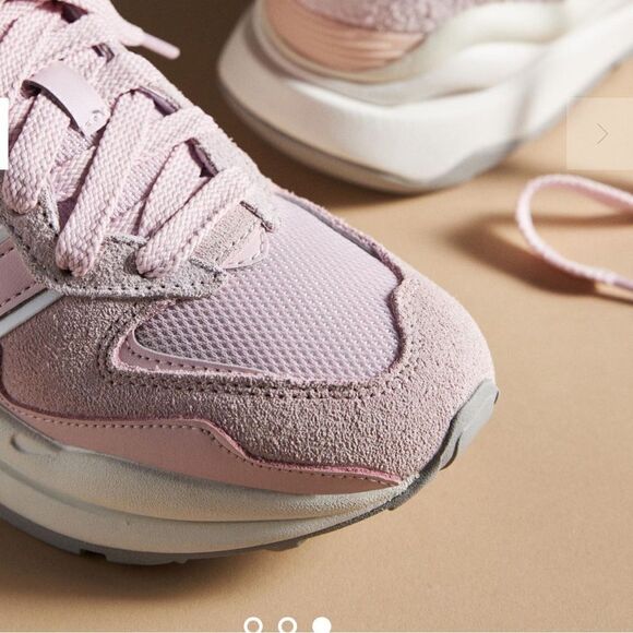 NEW BALANCE Womens pink Mixed Media 5740 V1 Round Toe Sneakers Shoes 5.5 - Picture 3 of 7